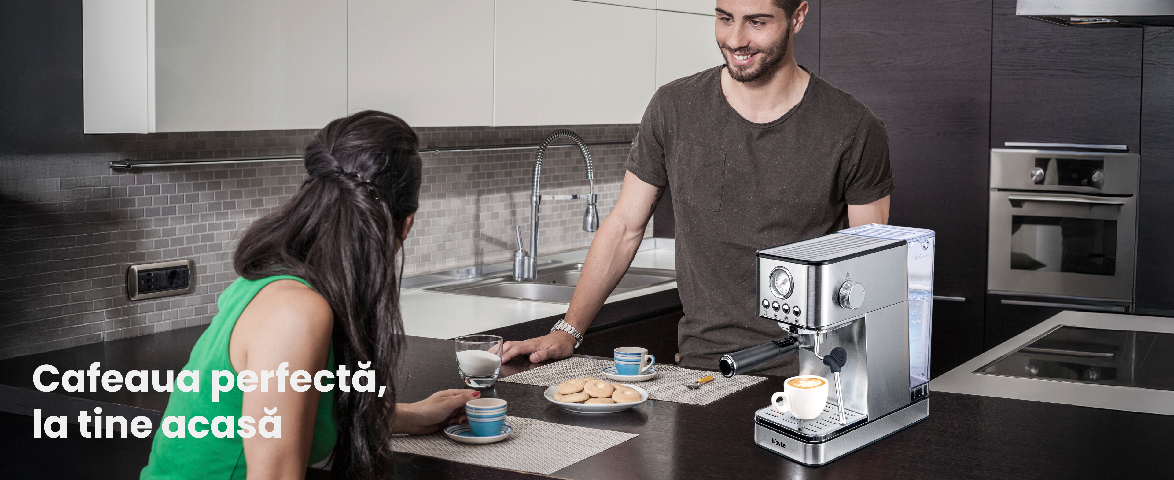Espressor ROYAL, 1200W, 1.7L, 20 bari, carcasă inox, spumare, Argintiu